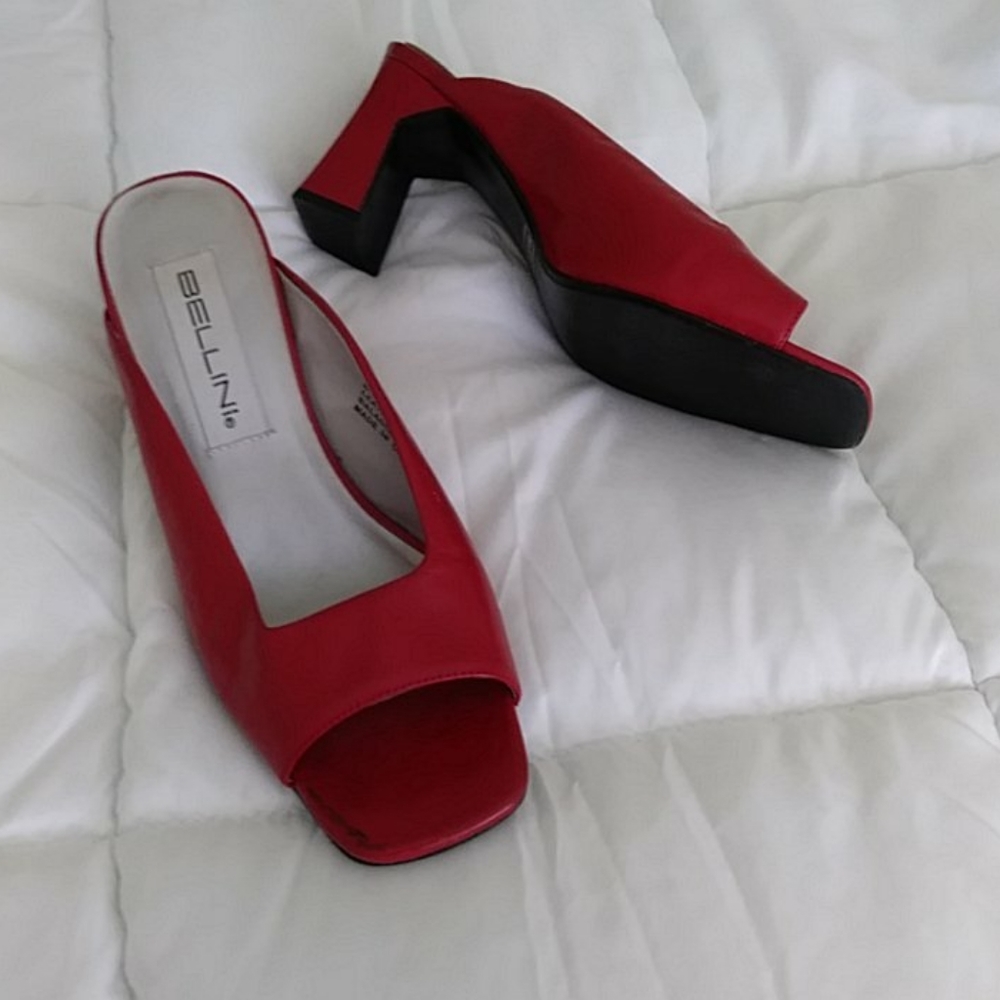 Shoes size M